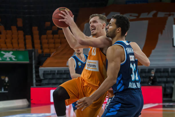 界的主帅们 界的主帅们