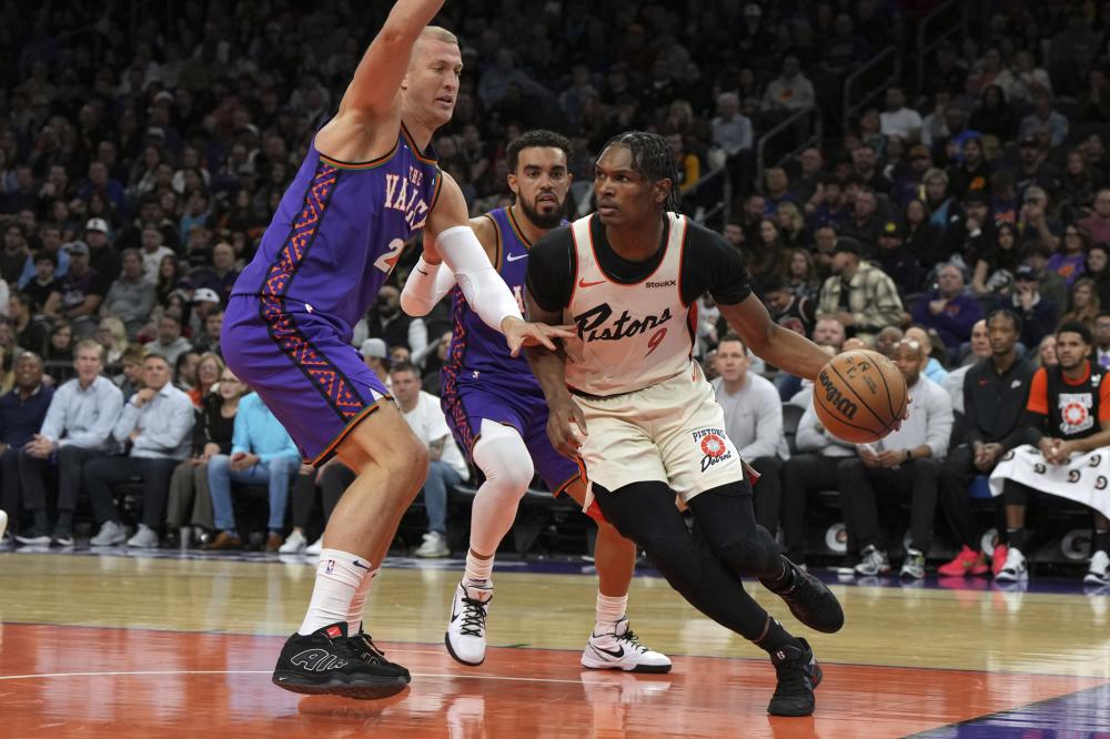 A效力于 A效力于